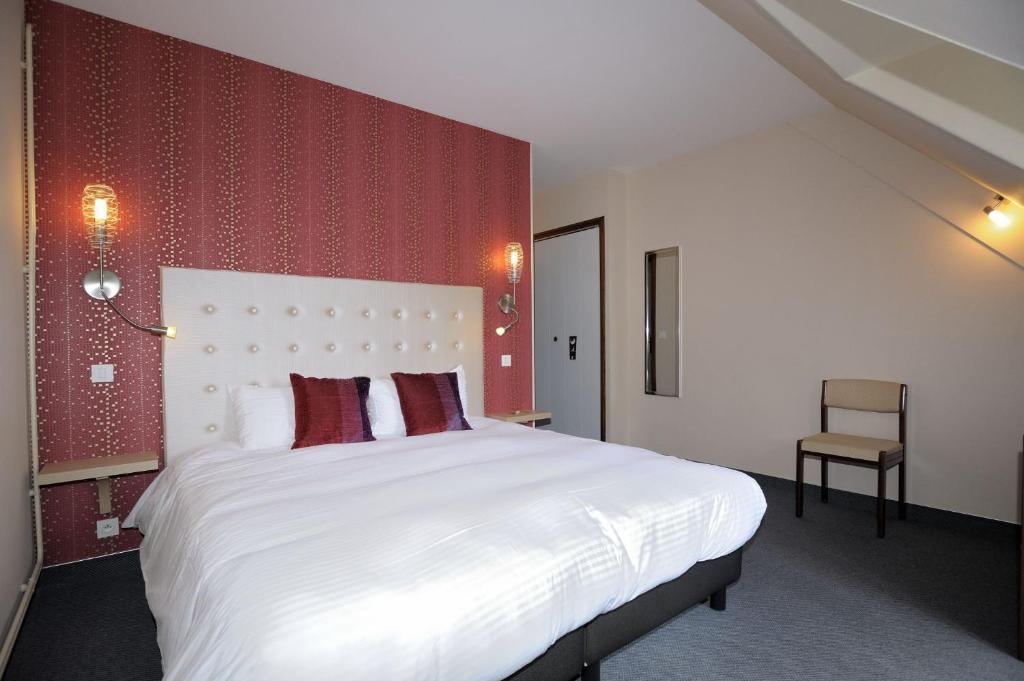 Logis Le Relais De La Poste 3*