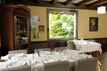 Le Relais De La Poste Hotel