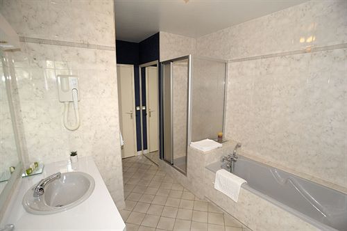 Hotel Le Relais De La Poste 3*